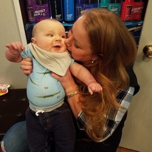 Meet your Posher, Cari